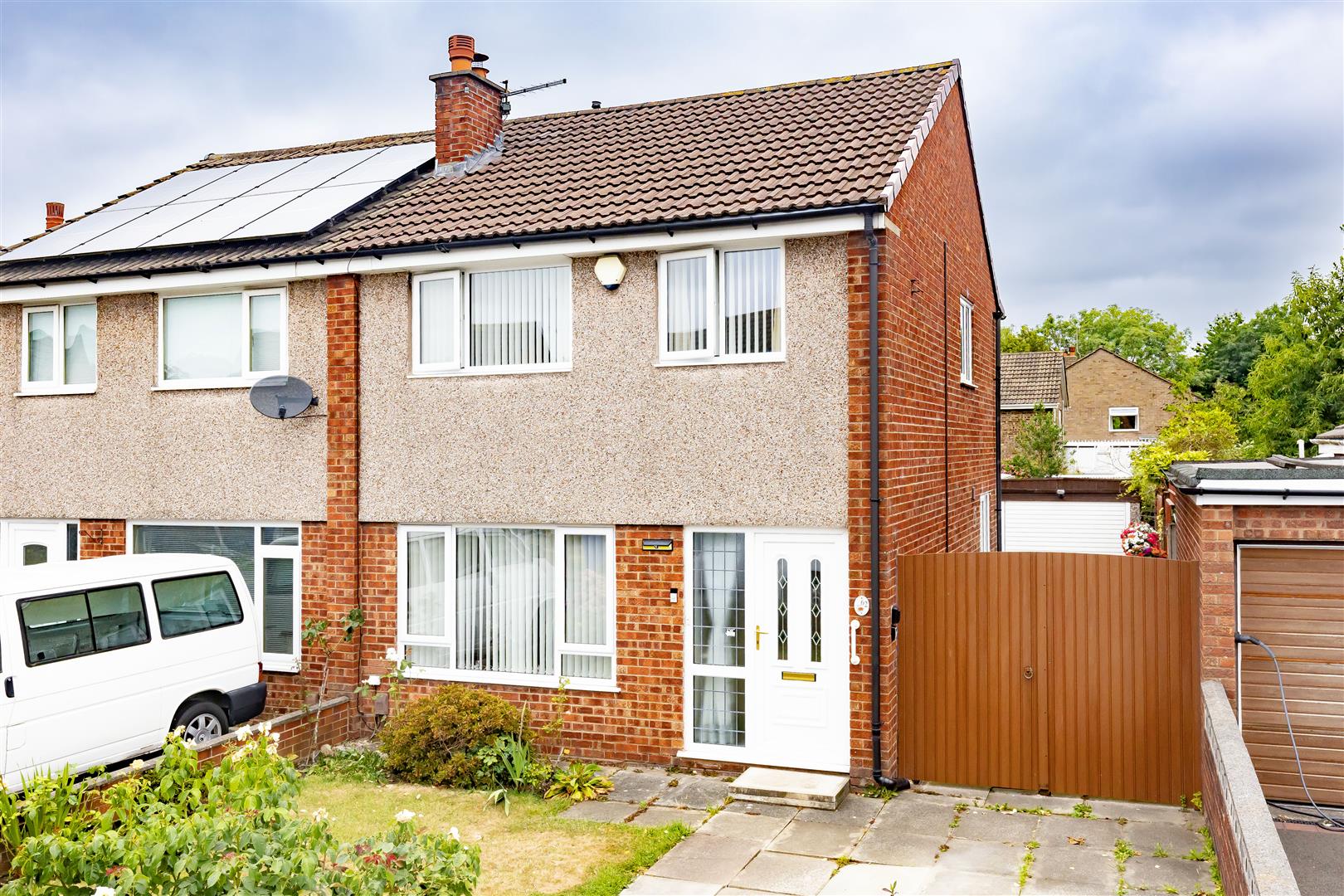 3 bed property in Princess Way, Chorley